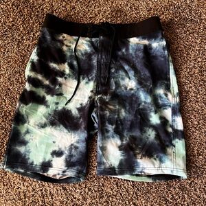 new men swimsuit size 28